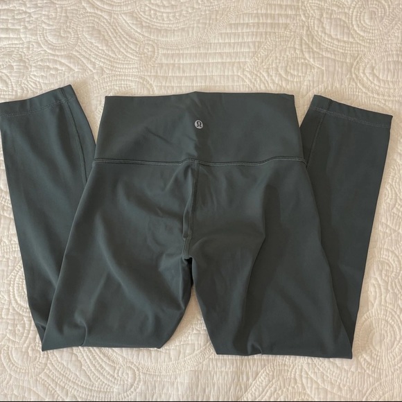 Lululemon Wunder Under 21” - Picture 2 of 5